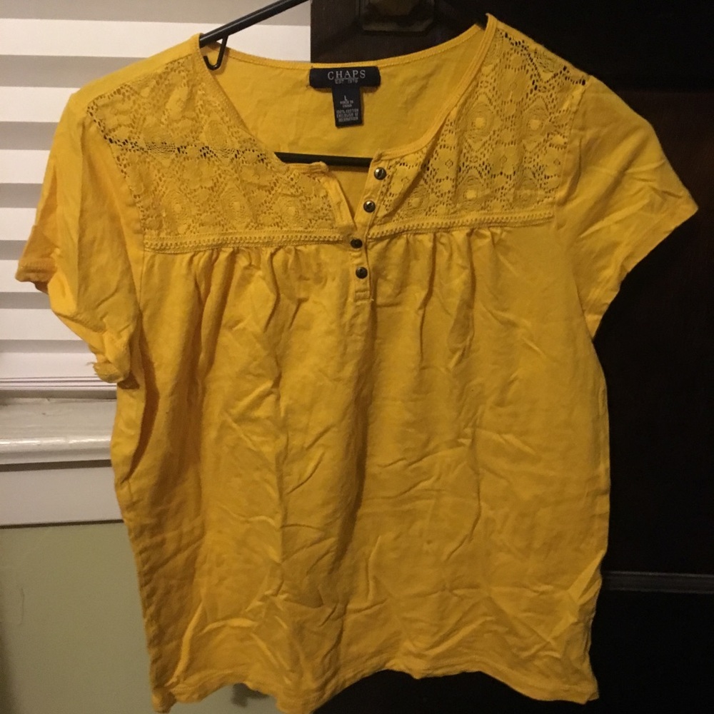 Nice yellow shirt
